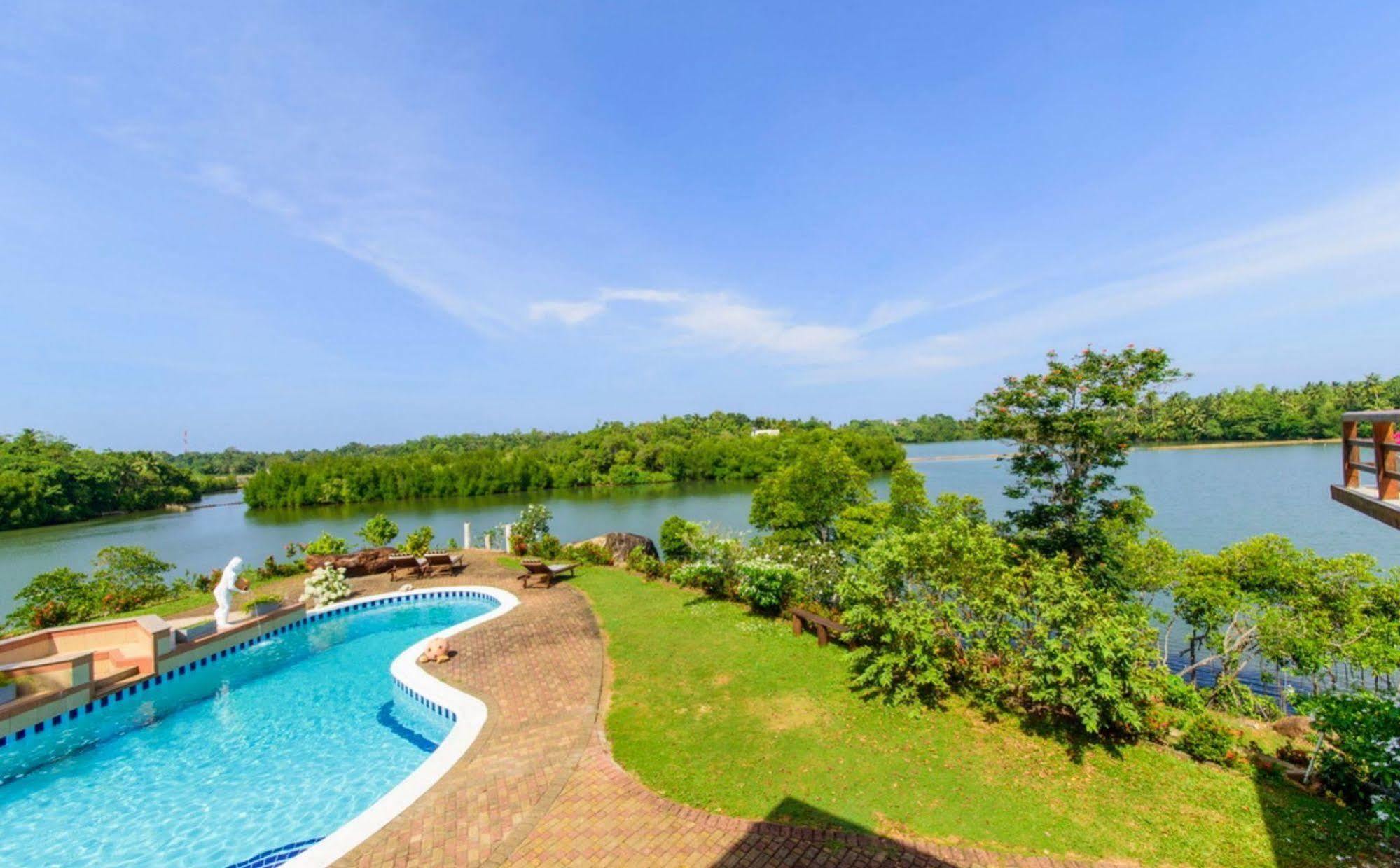 Hikka Hide Villa Хиккадува Экстерьер фото