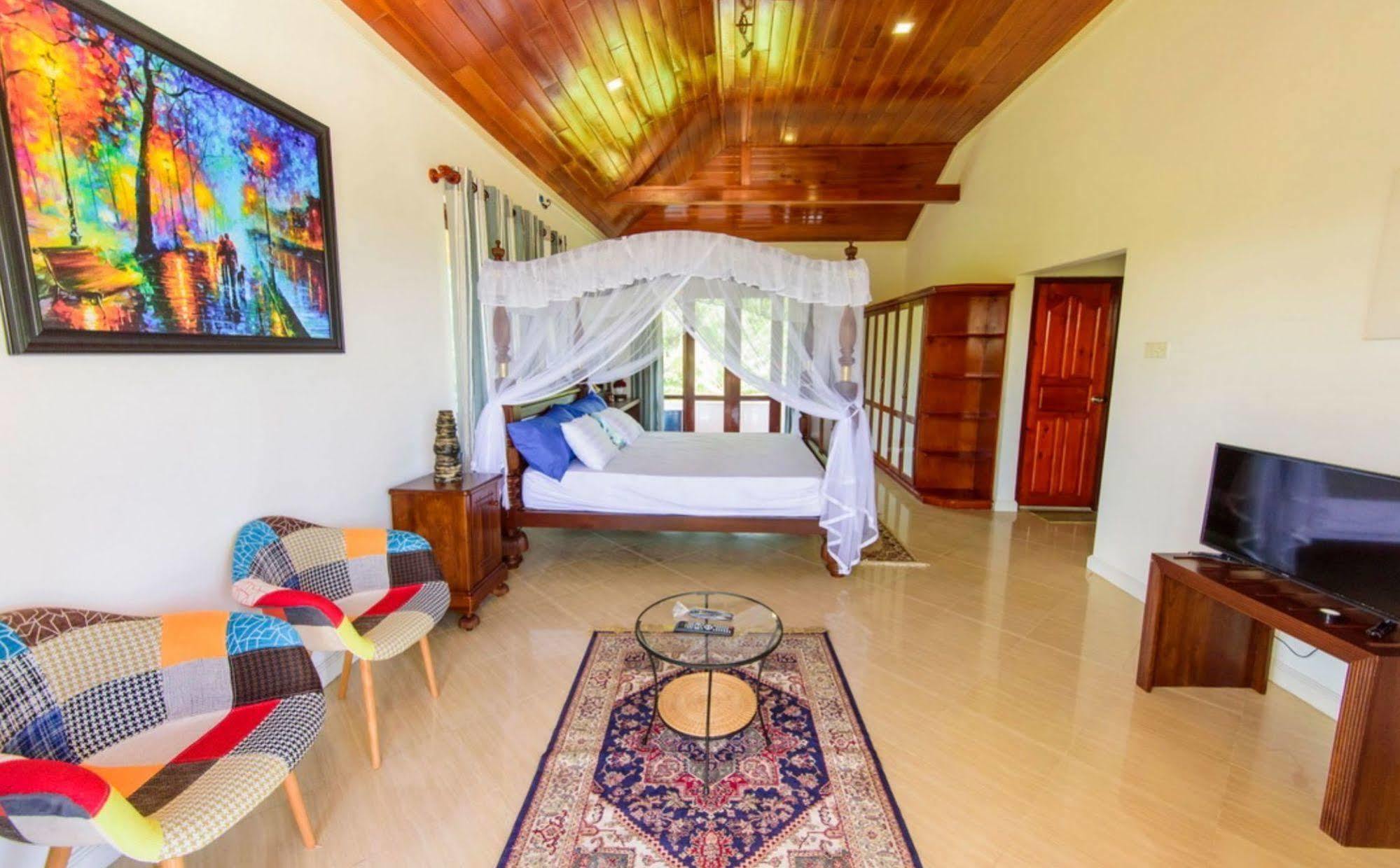 Hikka Hide Villa Хиккадува Экстерьер фото