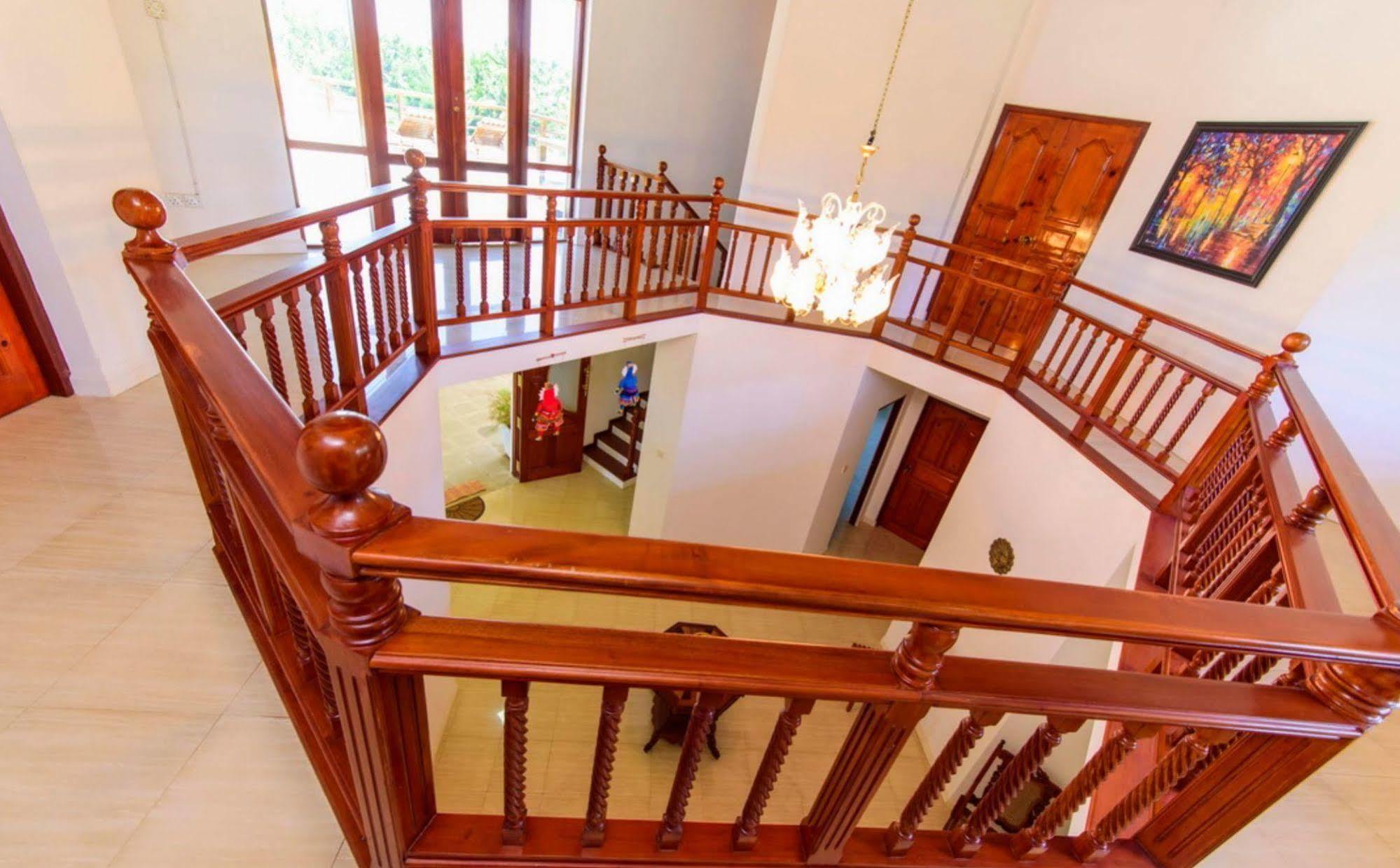Hikka Hide Villa Хиккадува Экстерьер фото